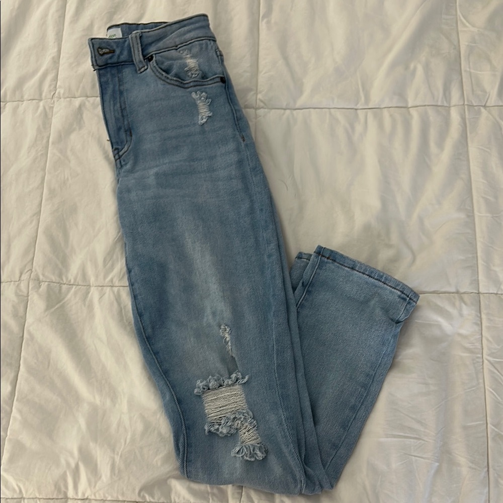 Regeneration by Celebrity Pink Light Blue Distressed Straight Leg Jeans